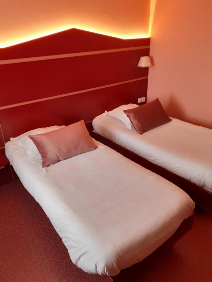 Fasthotel Montmarault Eksteriør bilde