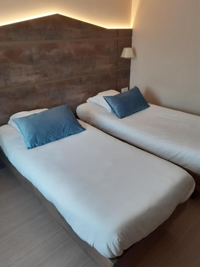 Fasthotel Montmarault Eksteriør bilde